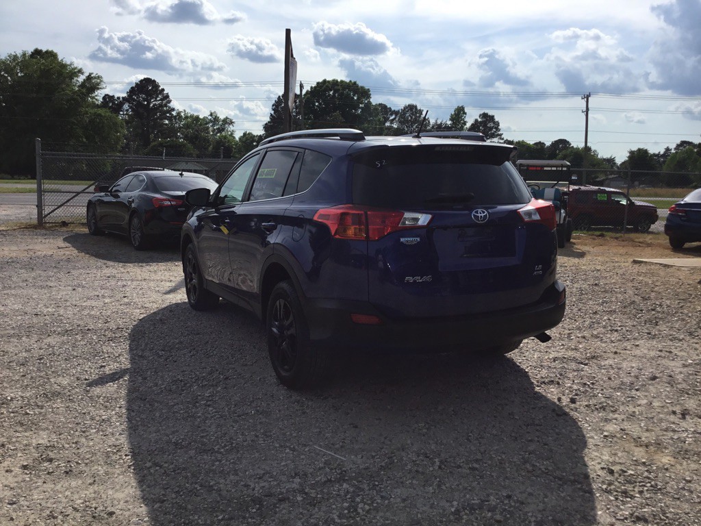 2015 Toyota Rav4 Image 6
