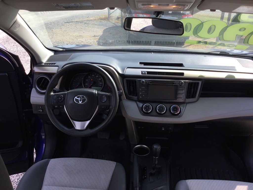 2015 Toyota Rav4 Image 12