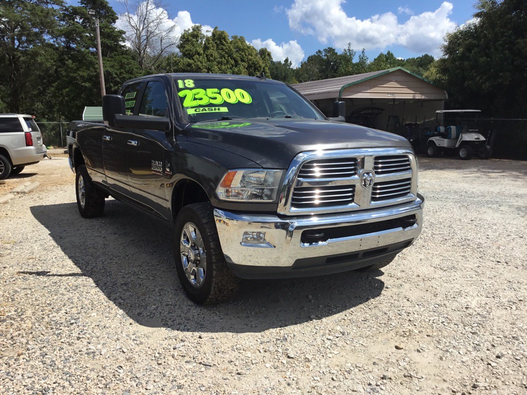 2018 RAM 2500 Image 3