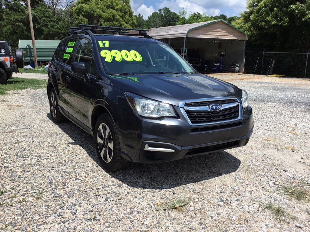 2017 Subaru Forester Image 3