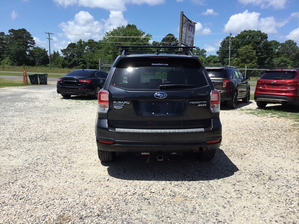 2017 Subaru Forester Image 7