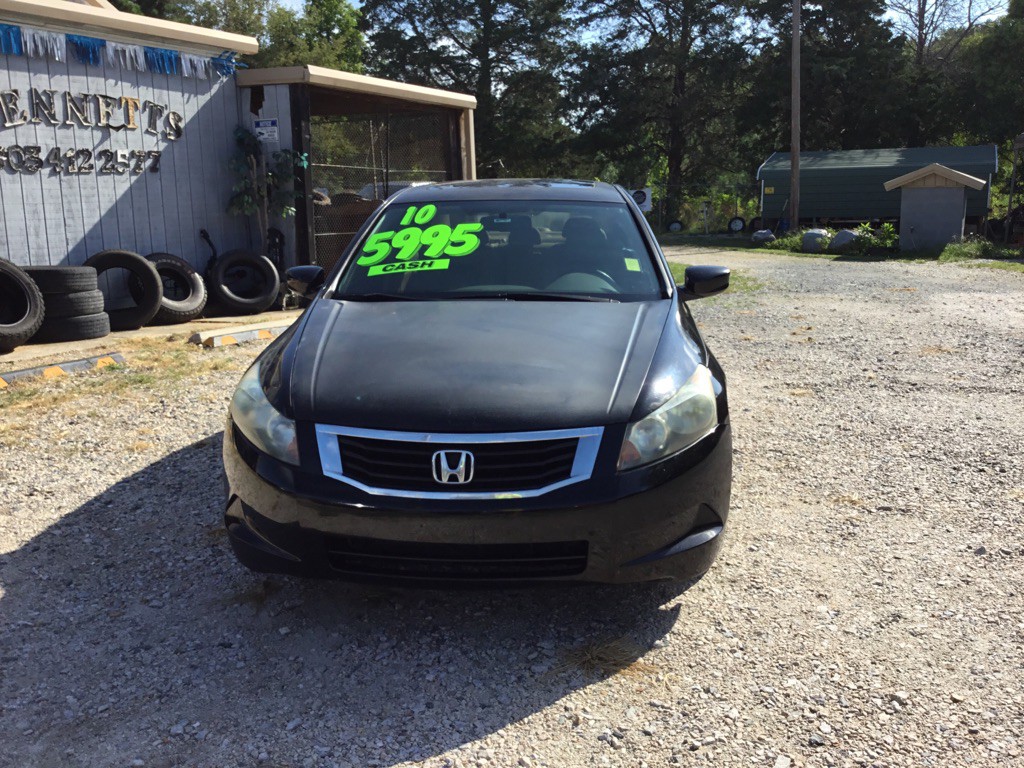 2010 Honda Accord Image 2