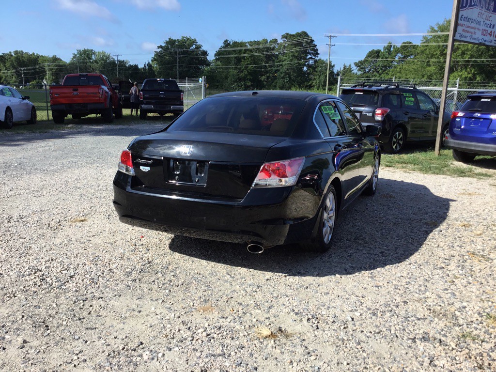 2010 Honda Accord Image 8