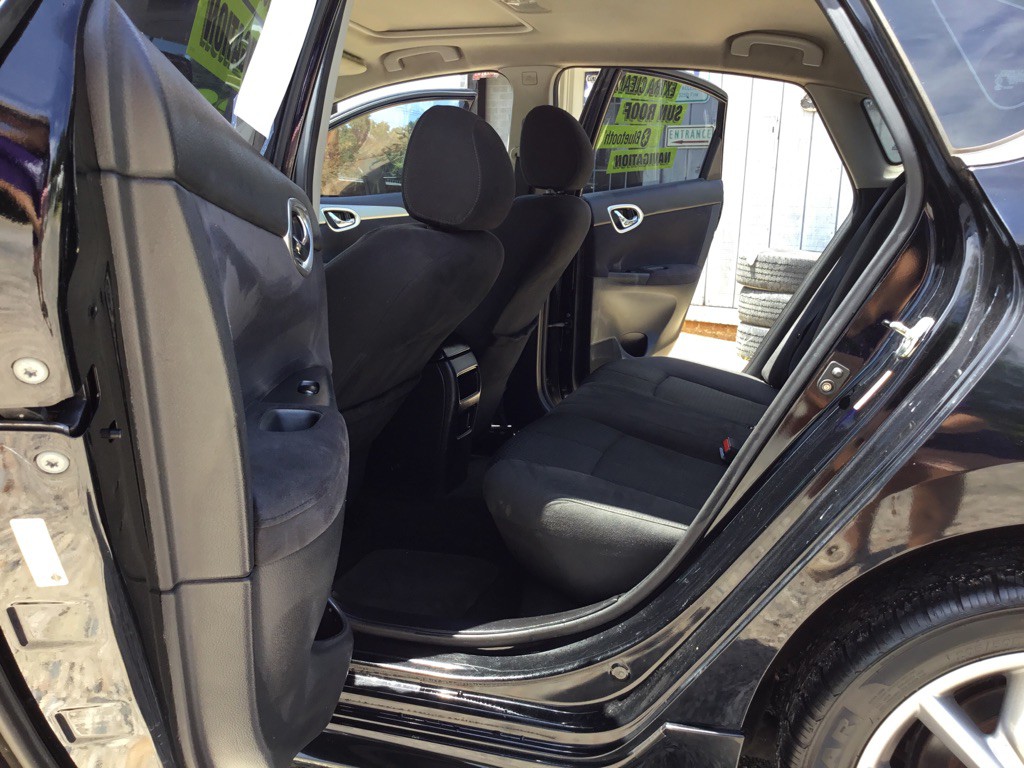 2013 Nissan Sentra Image 9