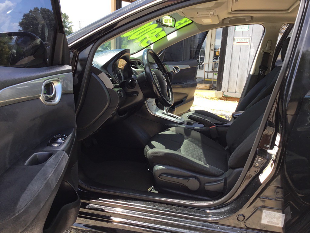 2013 Nissan Sentra Image 10