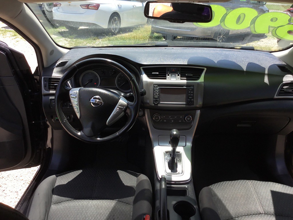 2013 Nissan Sentra Image 11