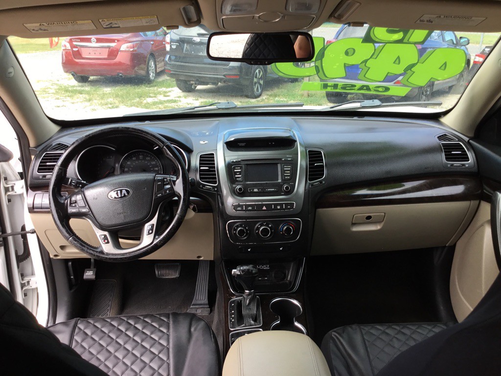 2015 Kia Sorento Image 12