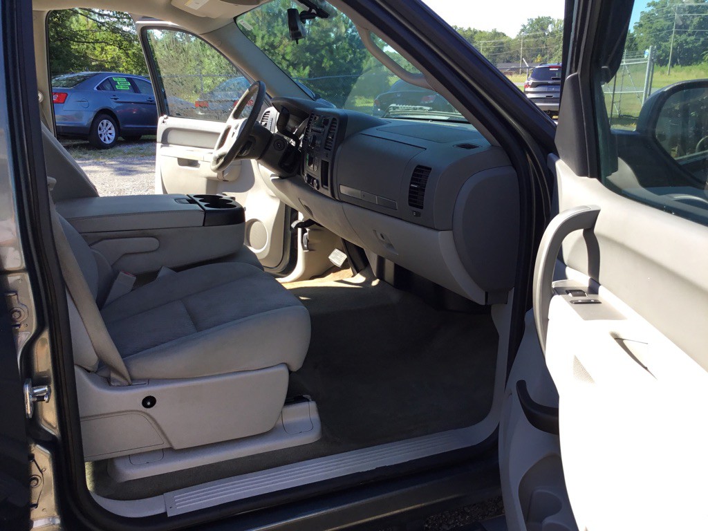 2011 GMC Sierra 1500 Image 11