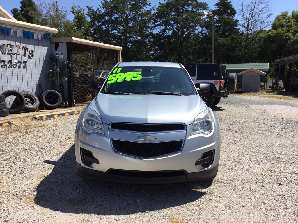 2011 Chevrolet Equinox Image 2