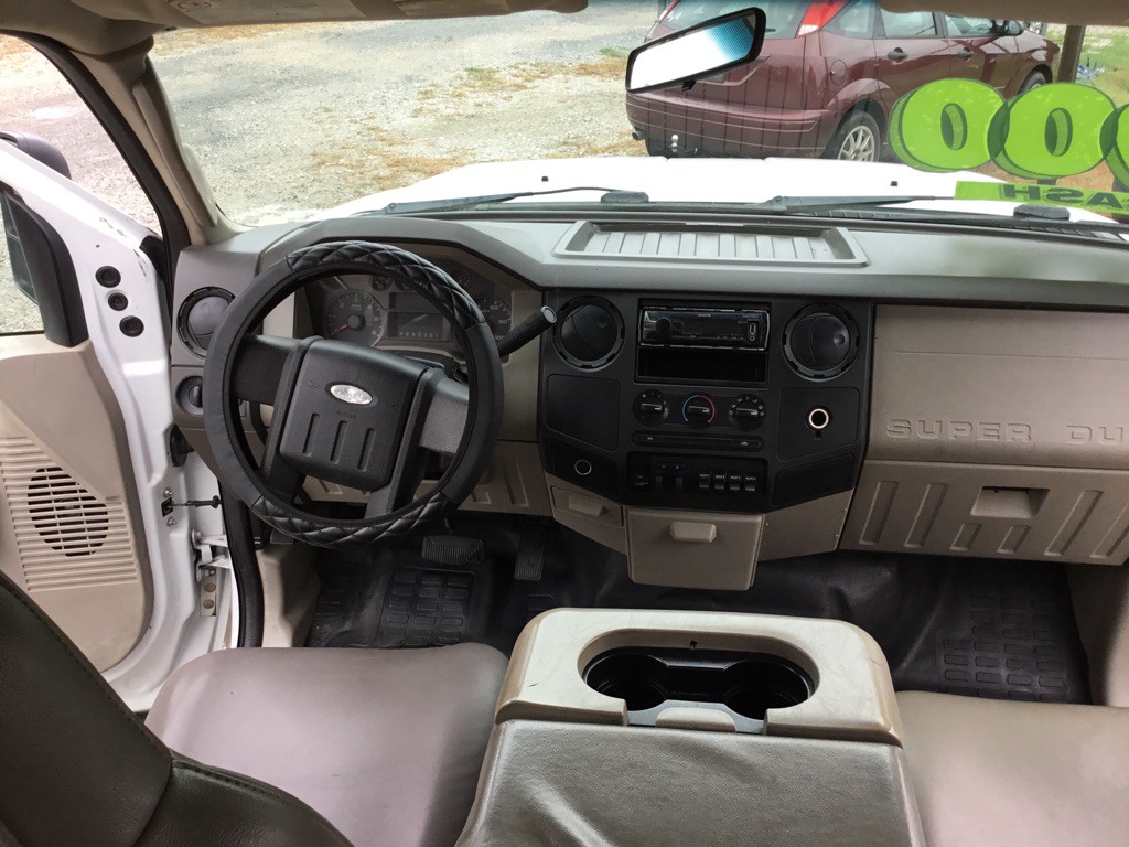 2008 Ford F-250 Image 12