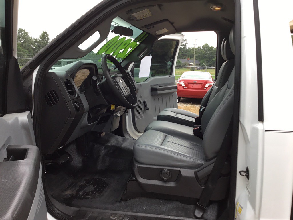 2016 Ford F-250 Image 11