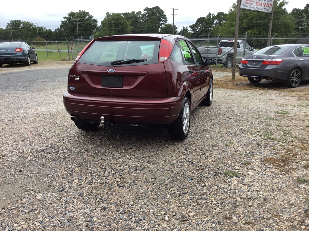 2007 Ford Focus Image 8