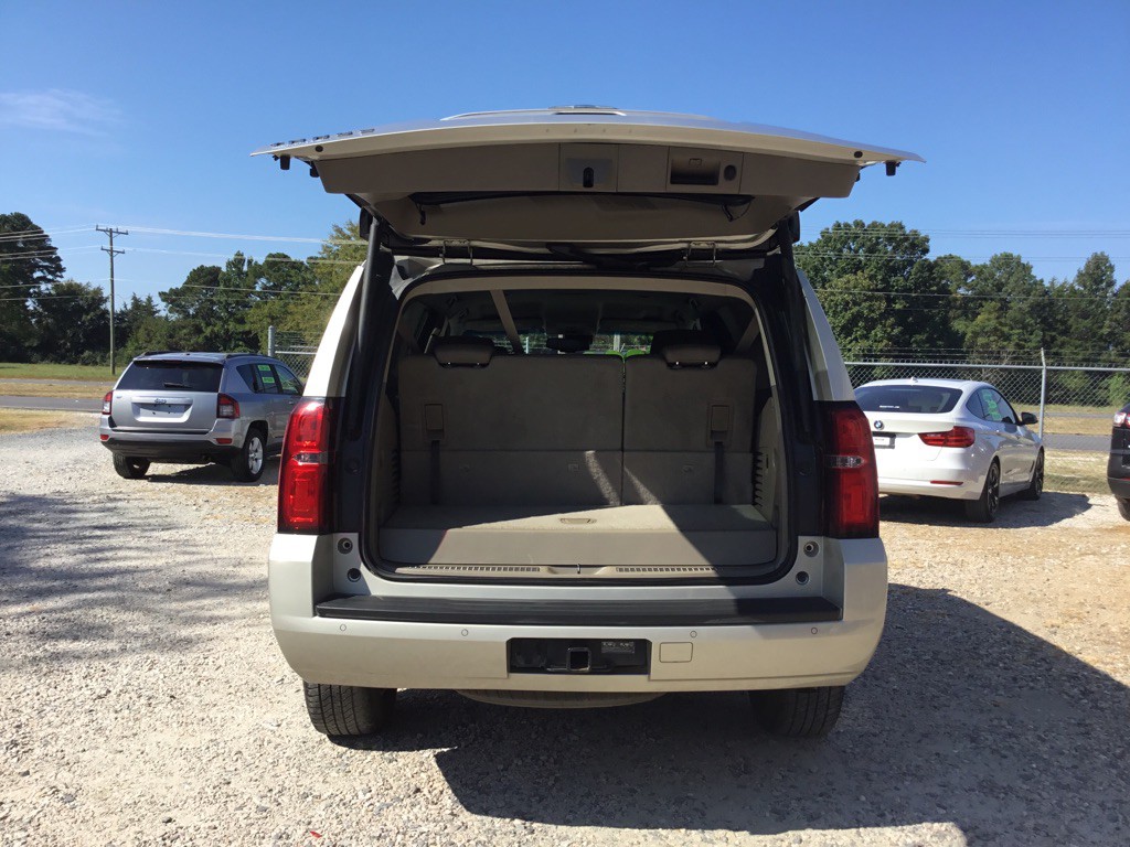2015 Chevrolet Tahoe Image 10