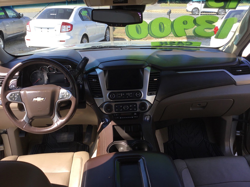 2015 Chevrolet Tahoe Image 14