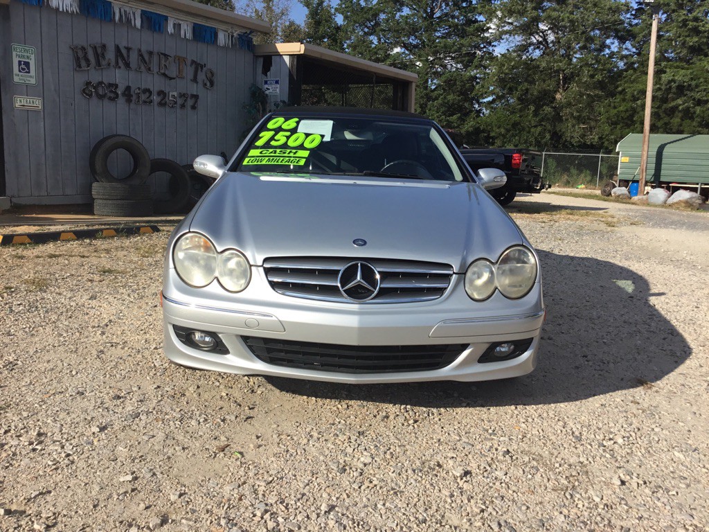 2006 Mercedes-Benz CLK-Class Image 2
