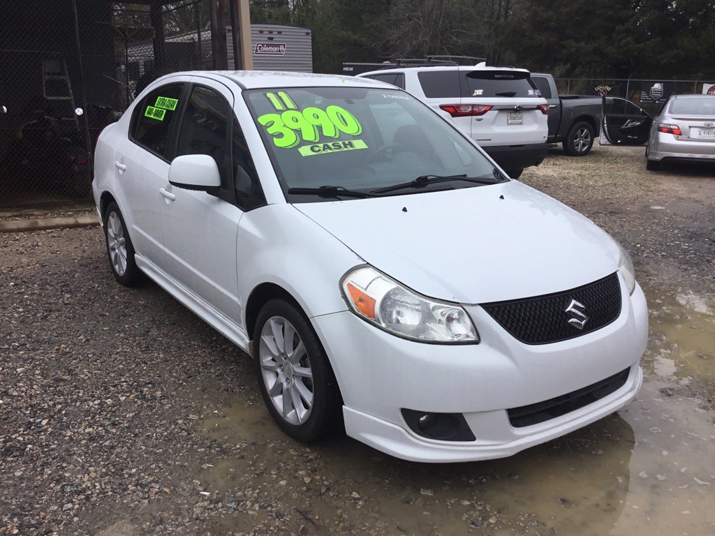 2011 Suzuki SX4 Image 3