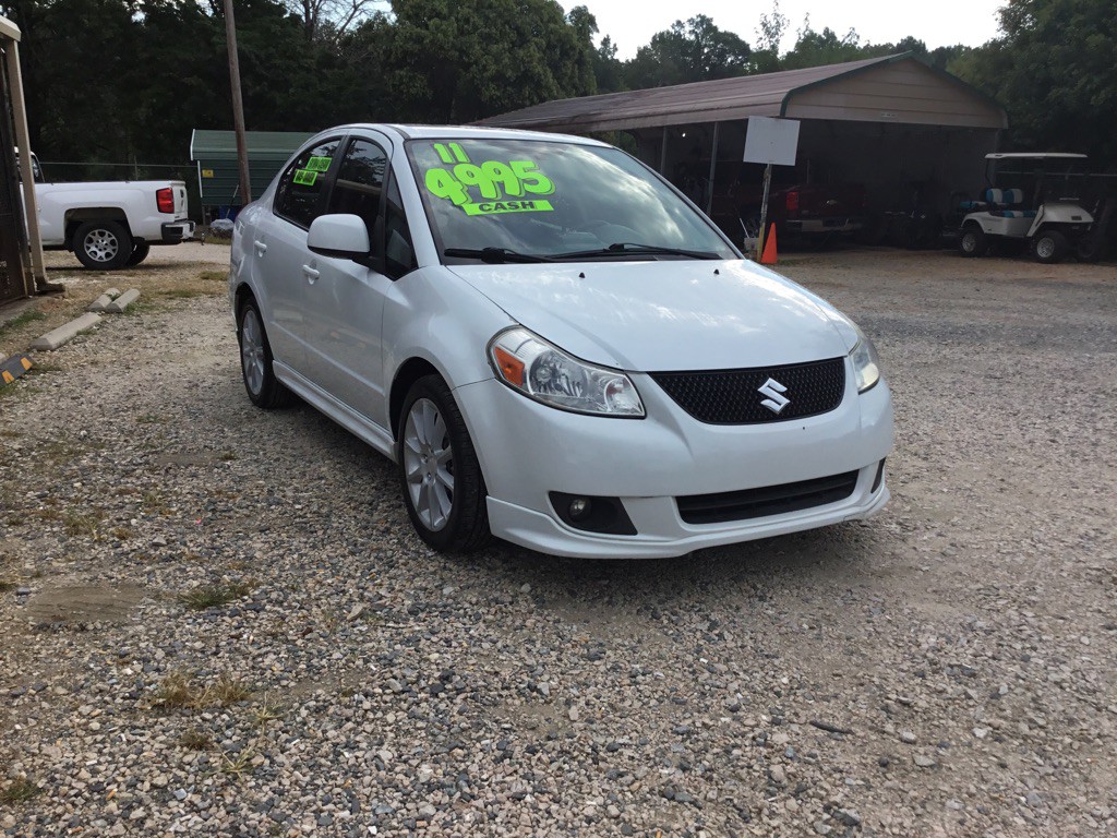 2011 Suzuki SX4 Image 4