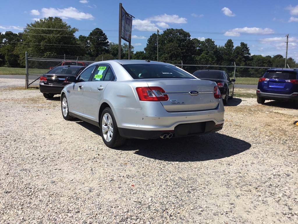 2012 Ford Taurus Image 6