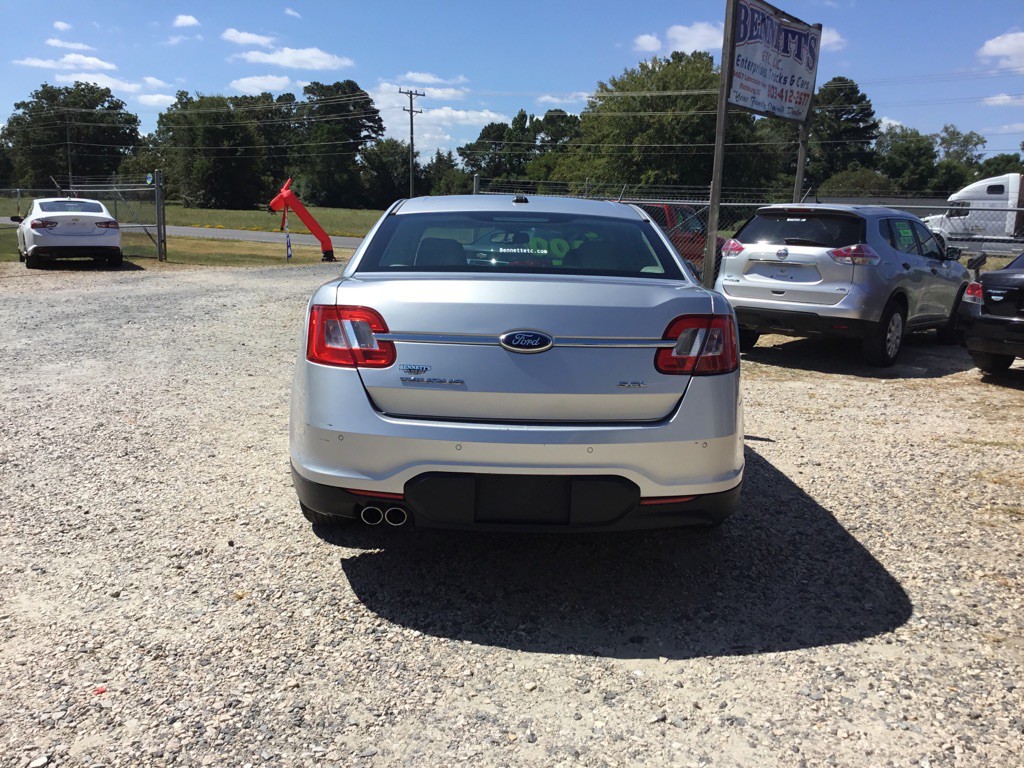 2012 Ford Taurus Image 7