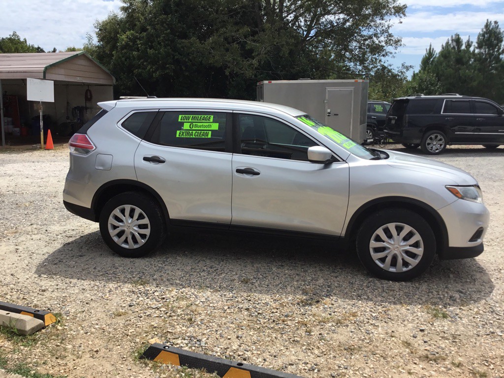 2016 Nissan Rogue Image 4