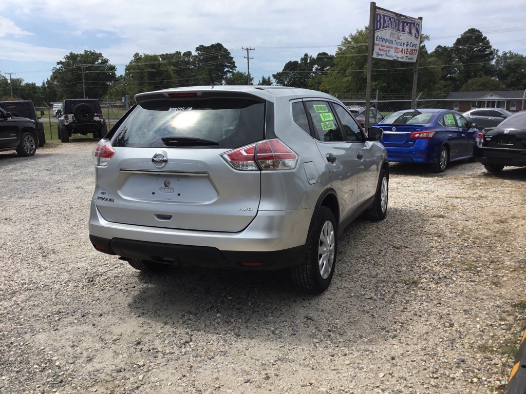 2016 Nissan Rogue Image 8