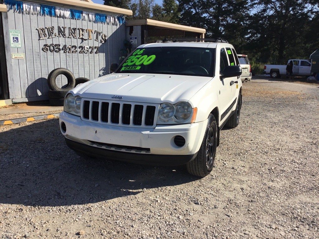 2006 Jeep Grand Cherokee Image 1