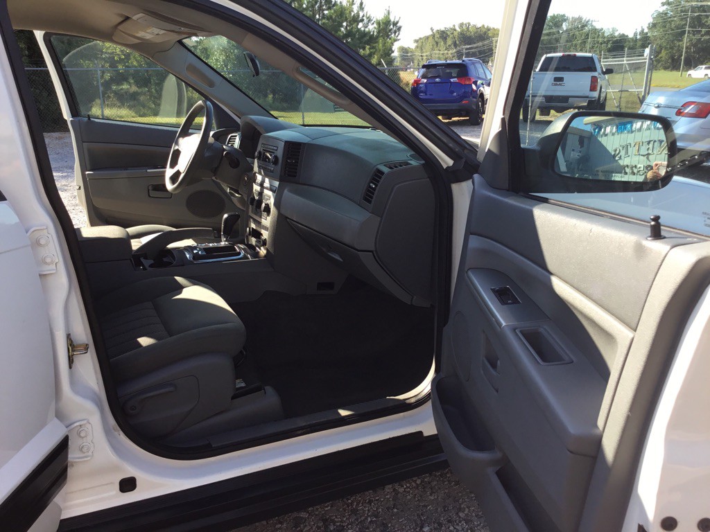 2006 Jeep Grand Cherokee Image 12