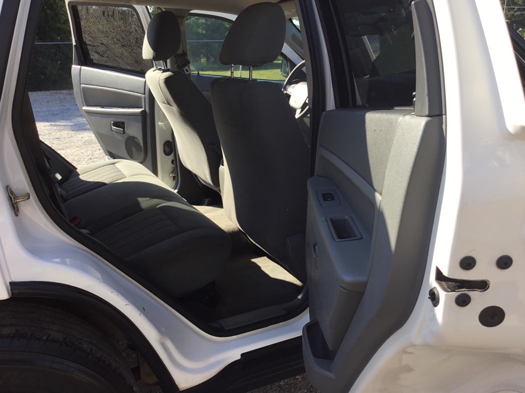 2006 Jeep Grand Cherokee Image 11
