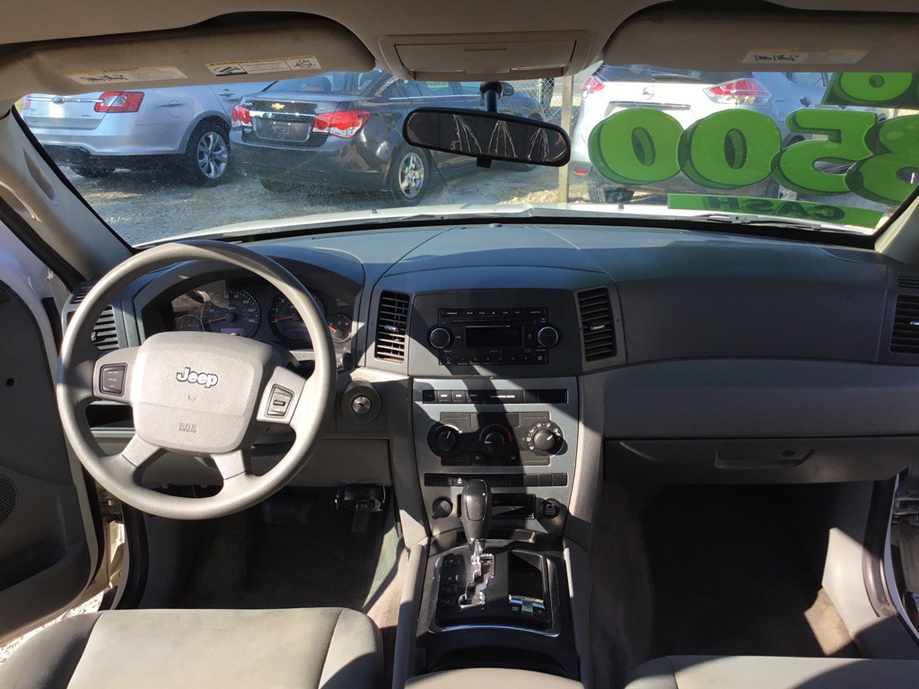 2006 Jeep Grand Cherokee Image 13