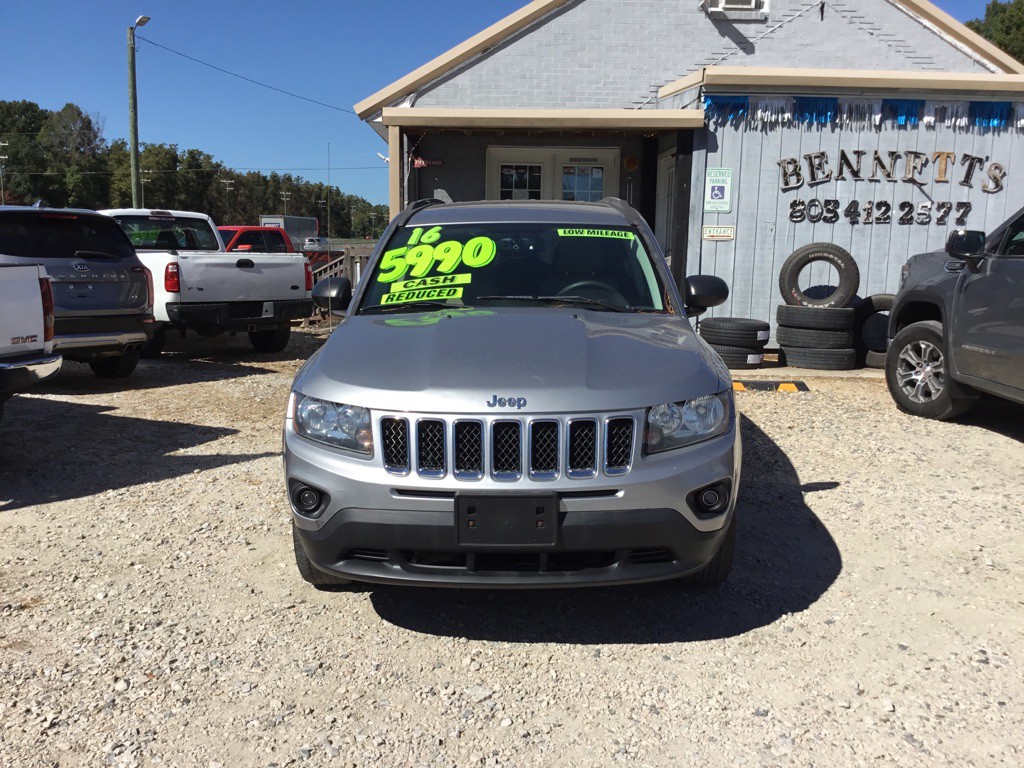 2016 Jeep Compass Image 2