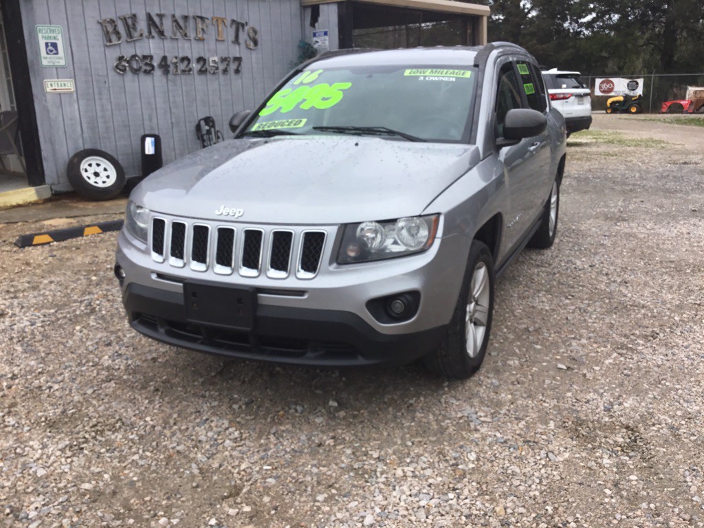 2016 Jeep Compass Image 1