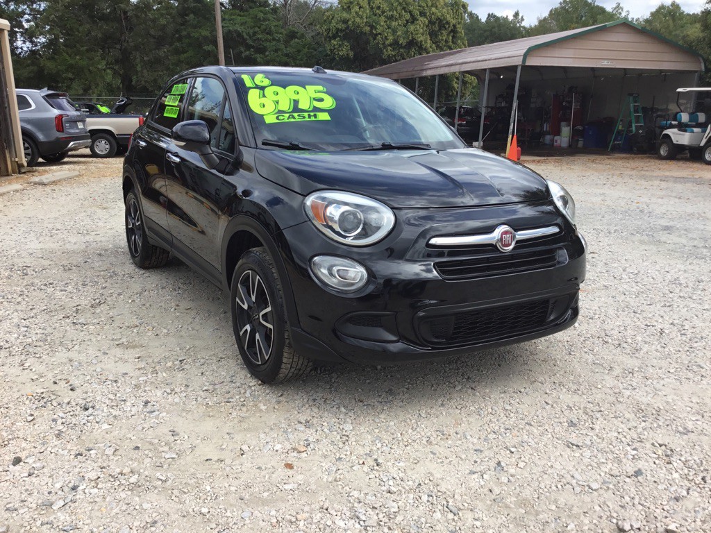 2016 FIAT 500 Image 3
