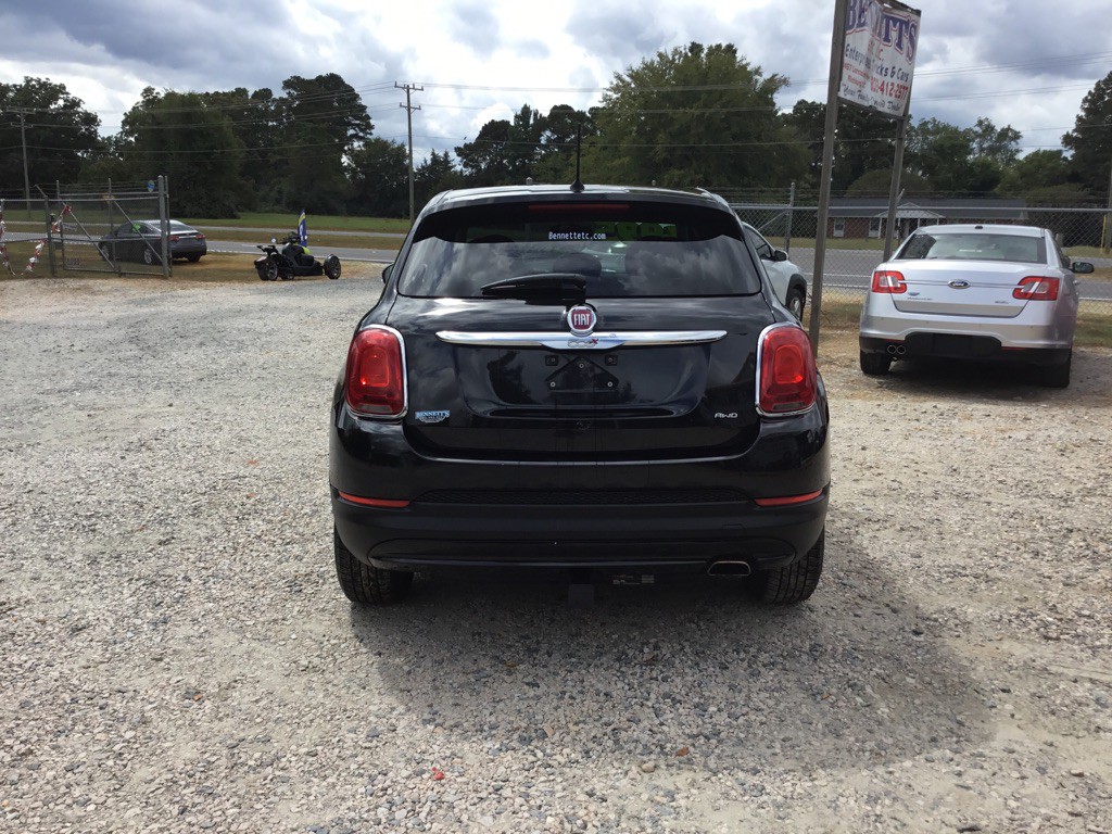 2016 FIAT 500 Image 7