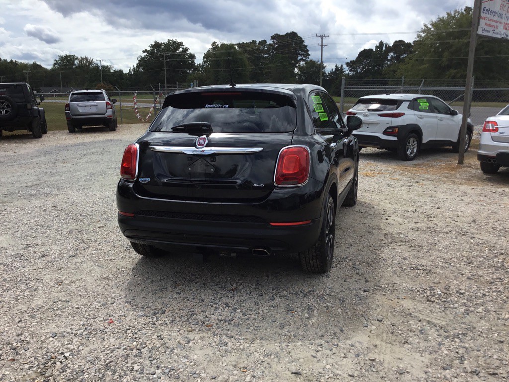 2016 FIAT 500 Image 8