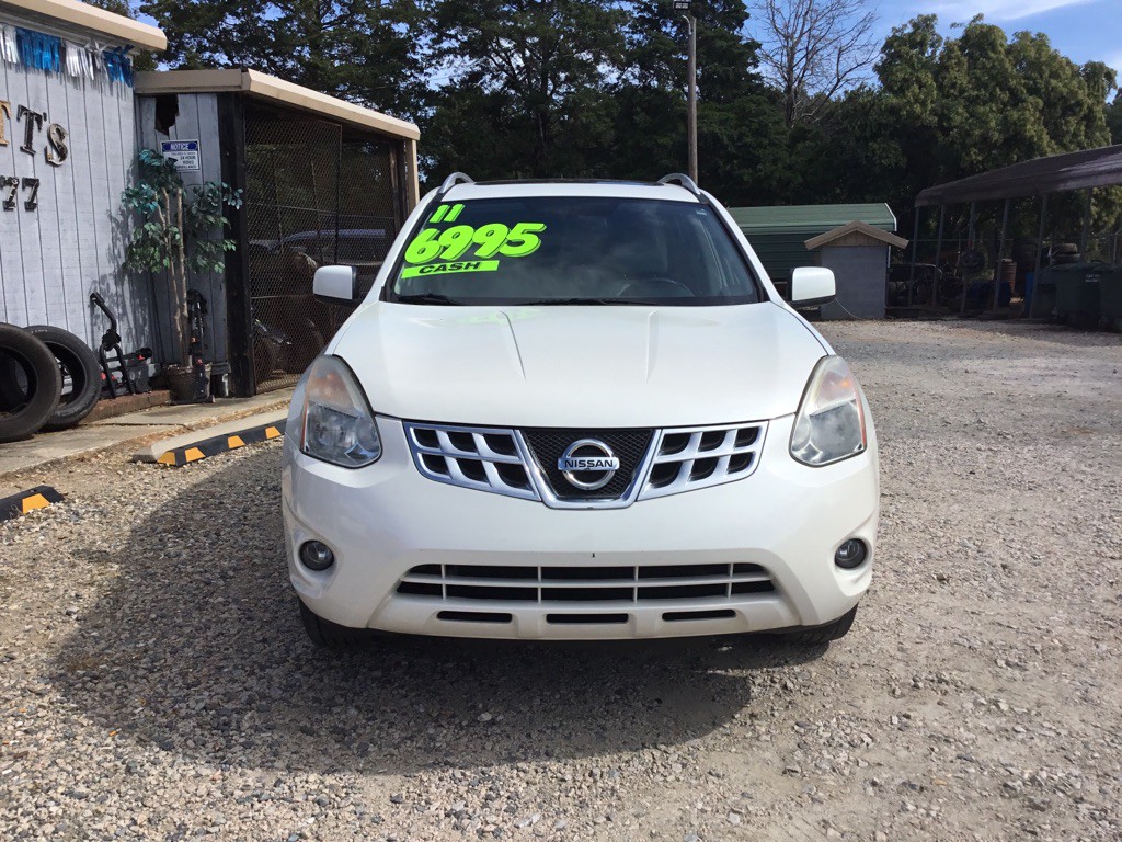 2011 Nissan Rogue Image 2