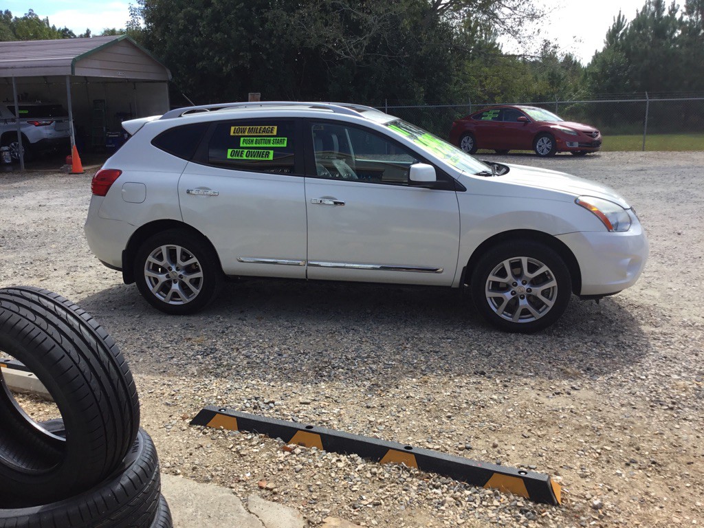 2011 Nissan Rogue Image 4