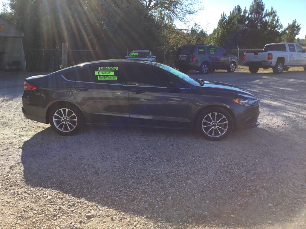 2017 Ford Fusion Image 4