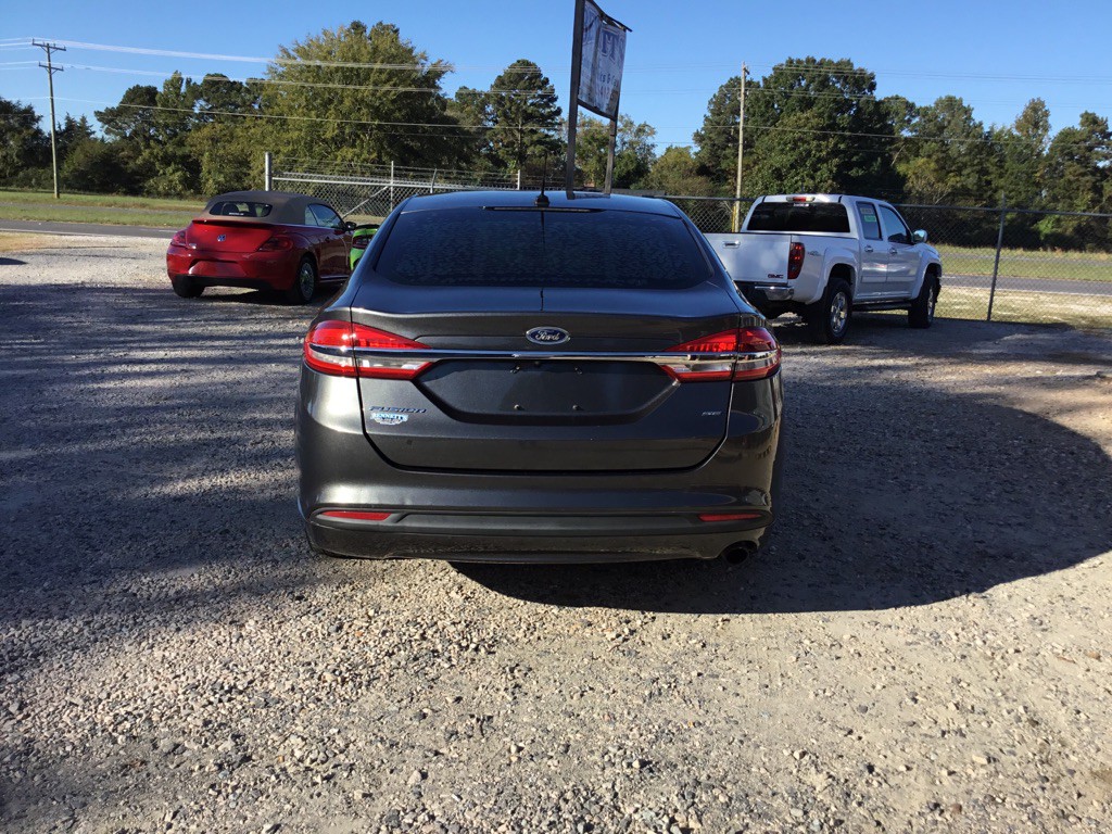 2017 Ford Fusion Image 7
