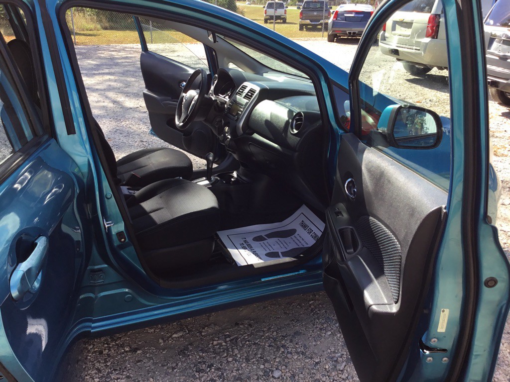 2014 Nissan Versa Image 11