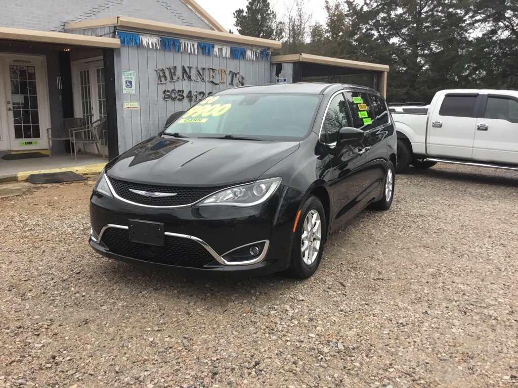 2020 Chrysler Pacifica Image 1