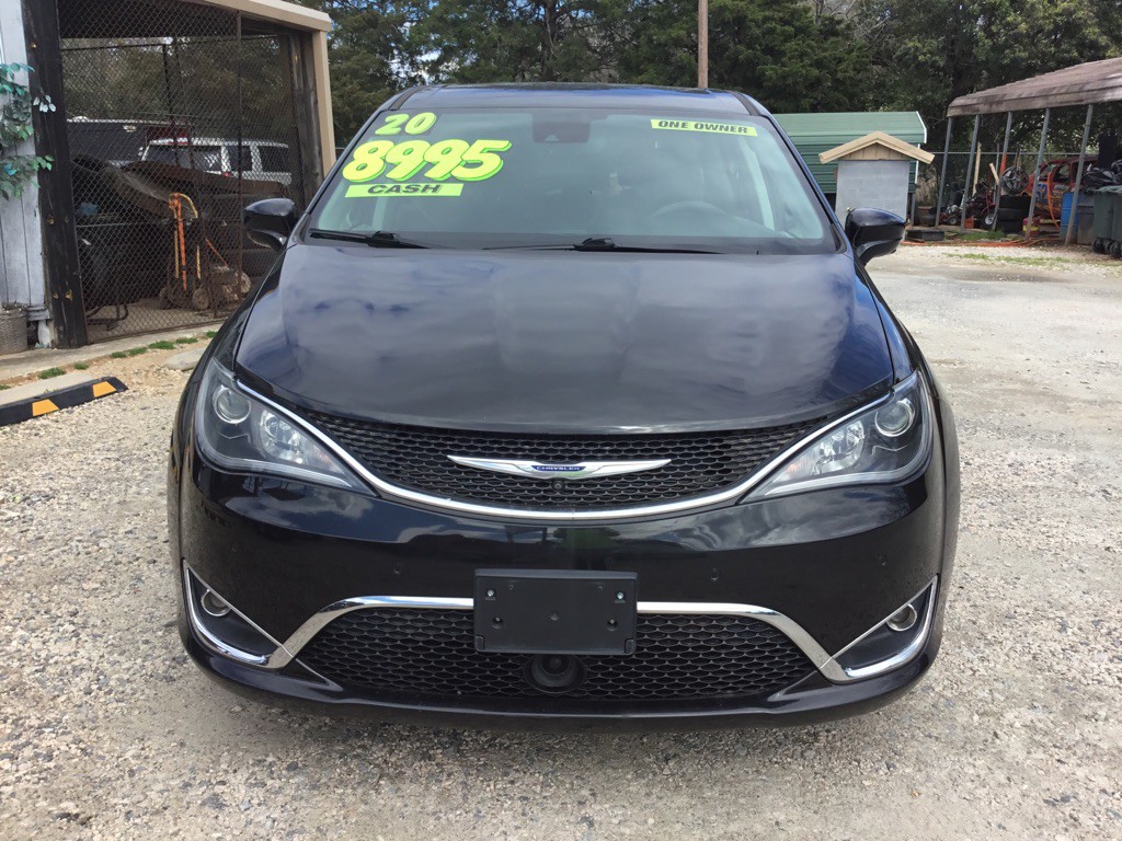 2020 Chrysler Pacifica Image 2