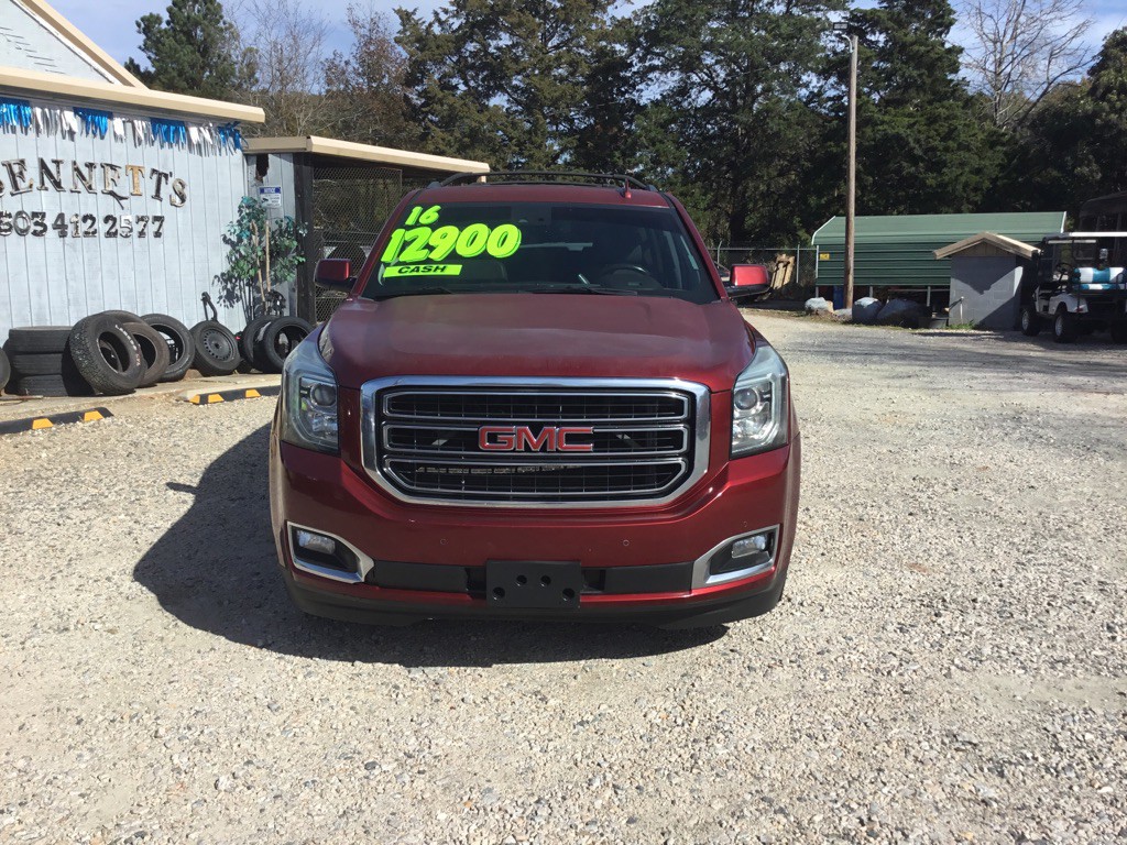 2016 GMC Yukon Image 2