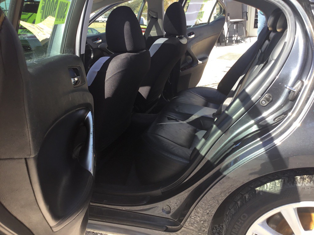 2007 Lexus IS 250 Image 9