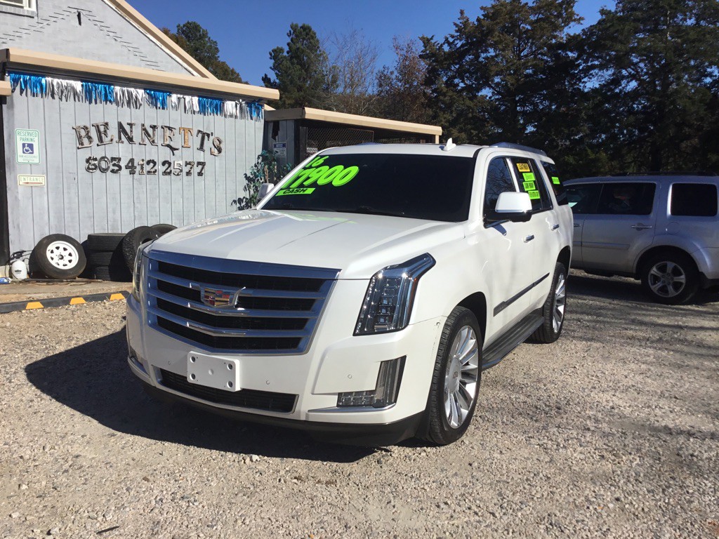 2016 Cadillac Escalade Image 1