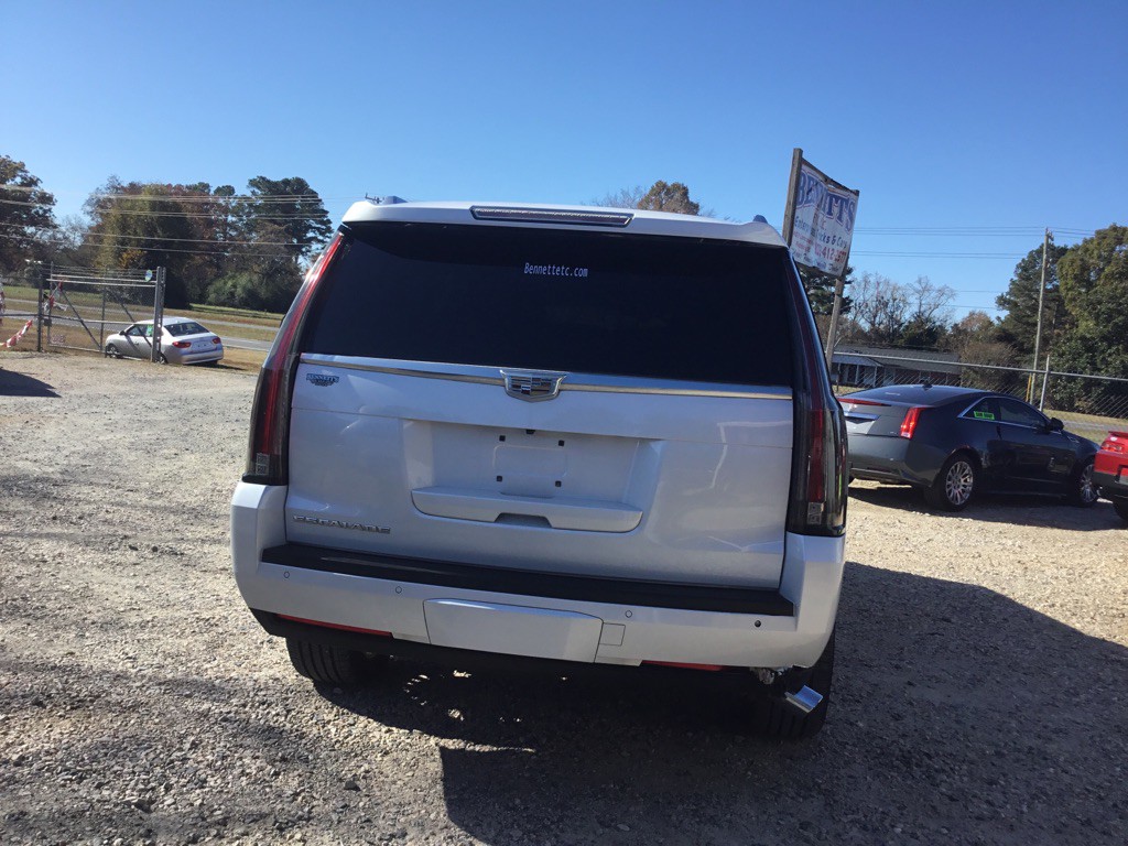 2016 Cadillac Escalade Image 7