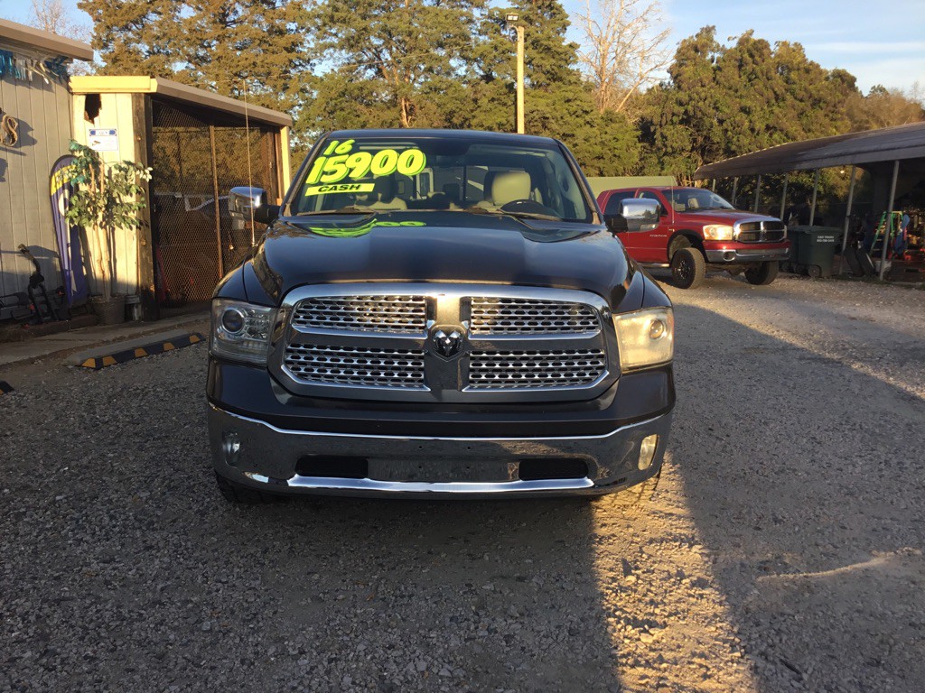 2016 RAM 1500 Image 2