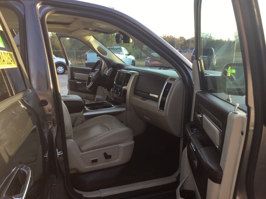 2016 RAM 1500 Image 11