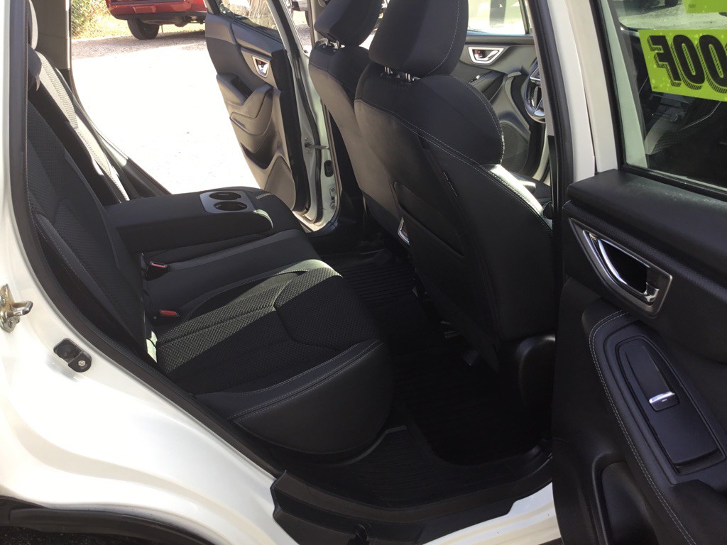 2019 Subaru Forester Image 10