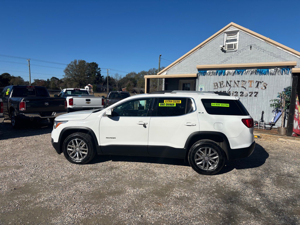 2017 GMC Acadia Image 8