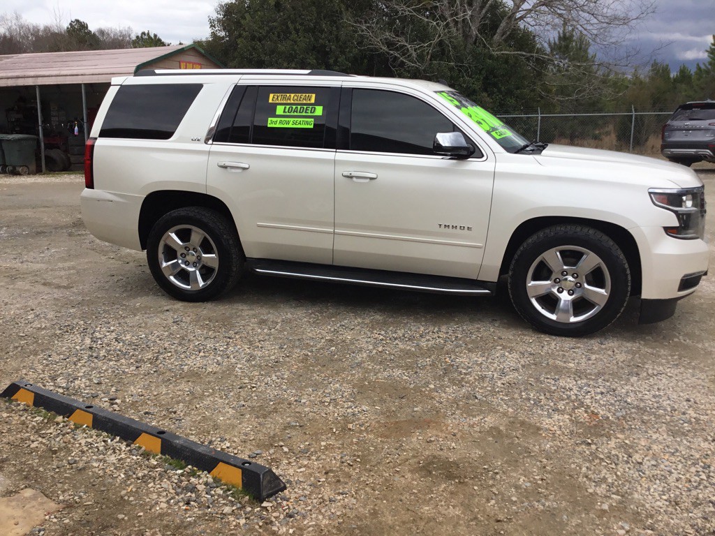 2015 Chevrolet Tahoe Image 4